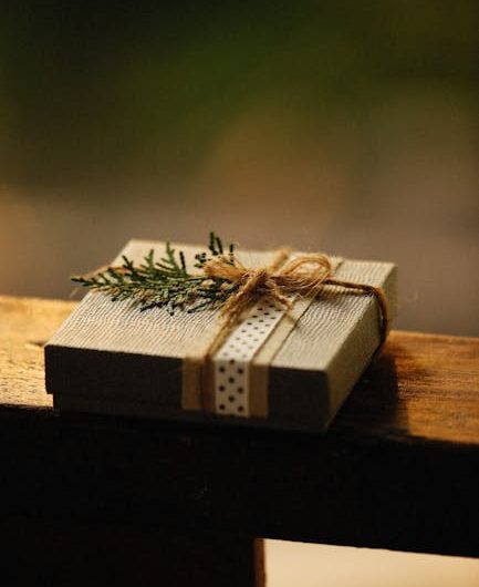 Какие подарки дарят на выпускной