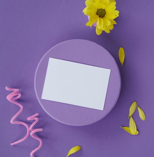 Купить подарок на 8